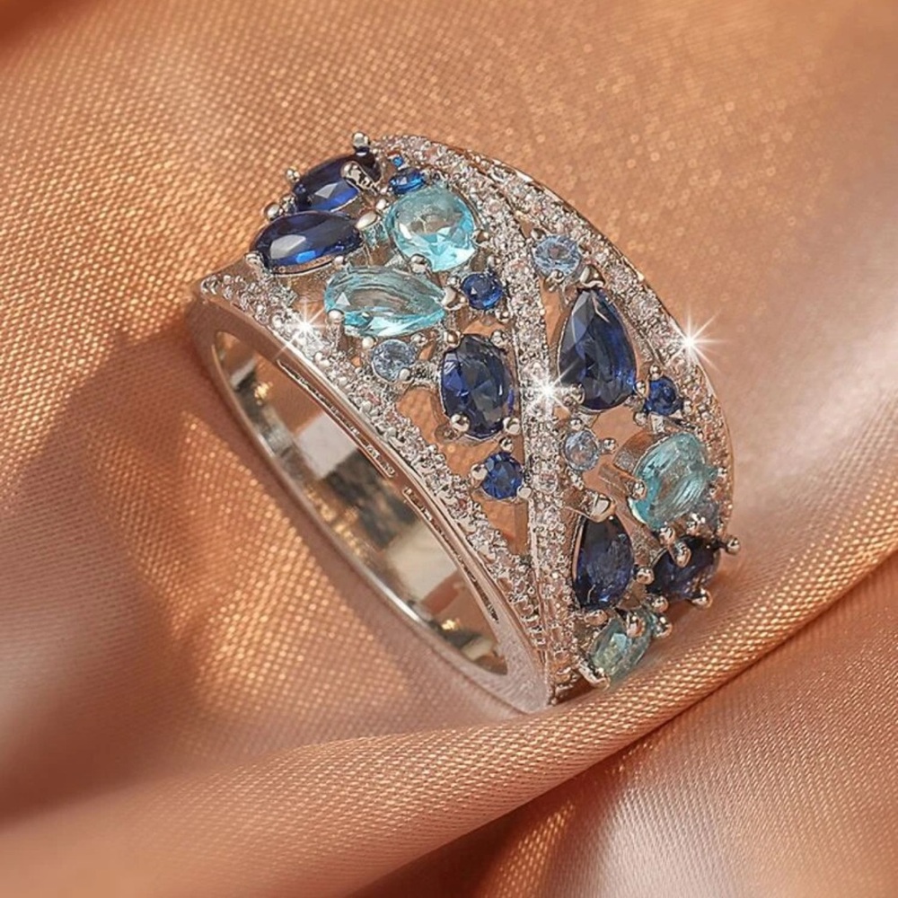 WHIETGOLD ETERNITY PRINCESS CUT BRIDAL WEDDING RING - Picture 2 of 2